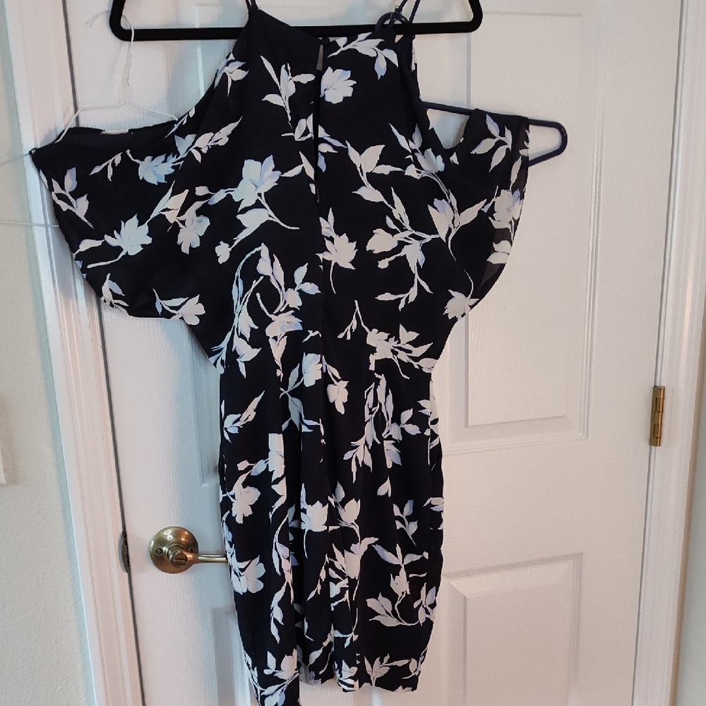 Adelyn Rae Blue and White Dress L